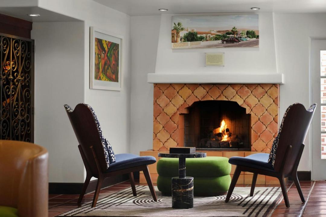 Photo of Livingroom in The Movie Colony