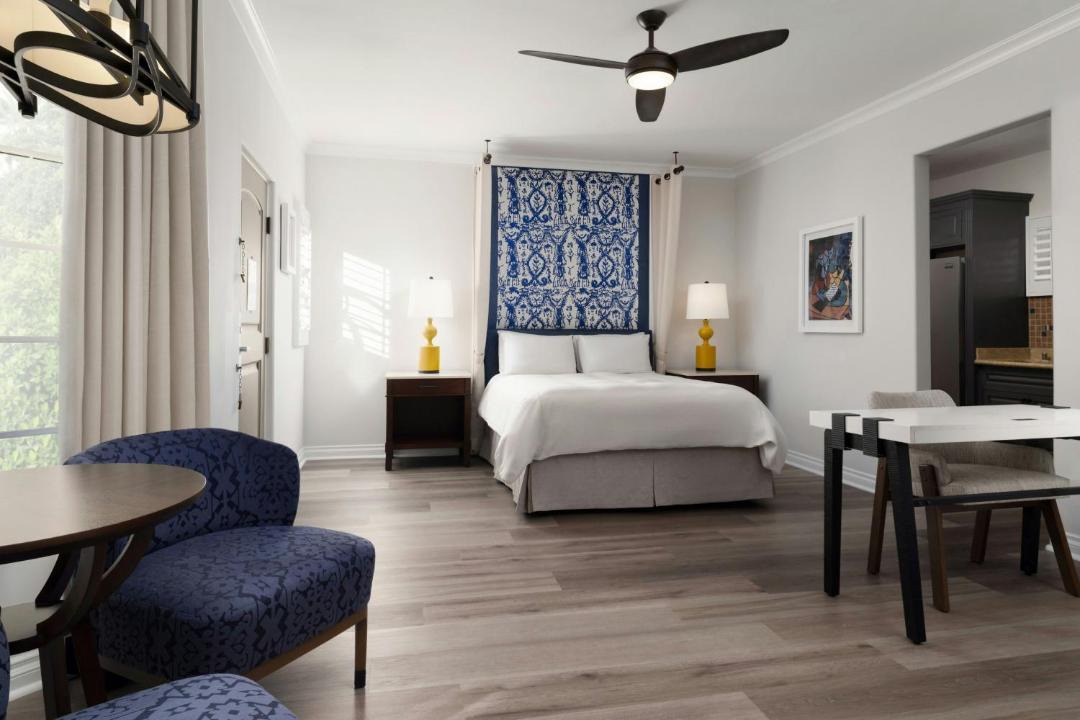 Photo of Bedroom in The Movie Colony