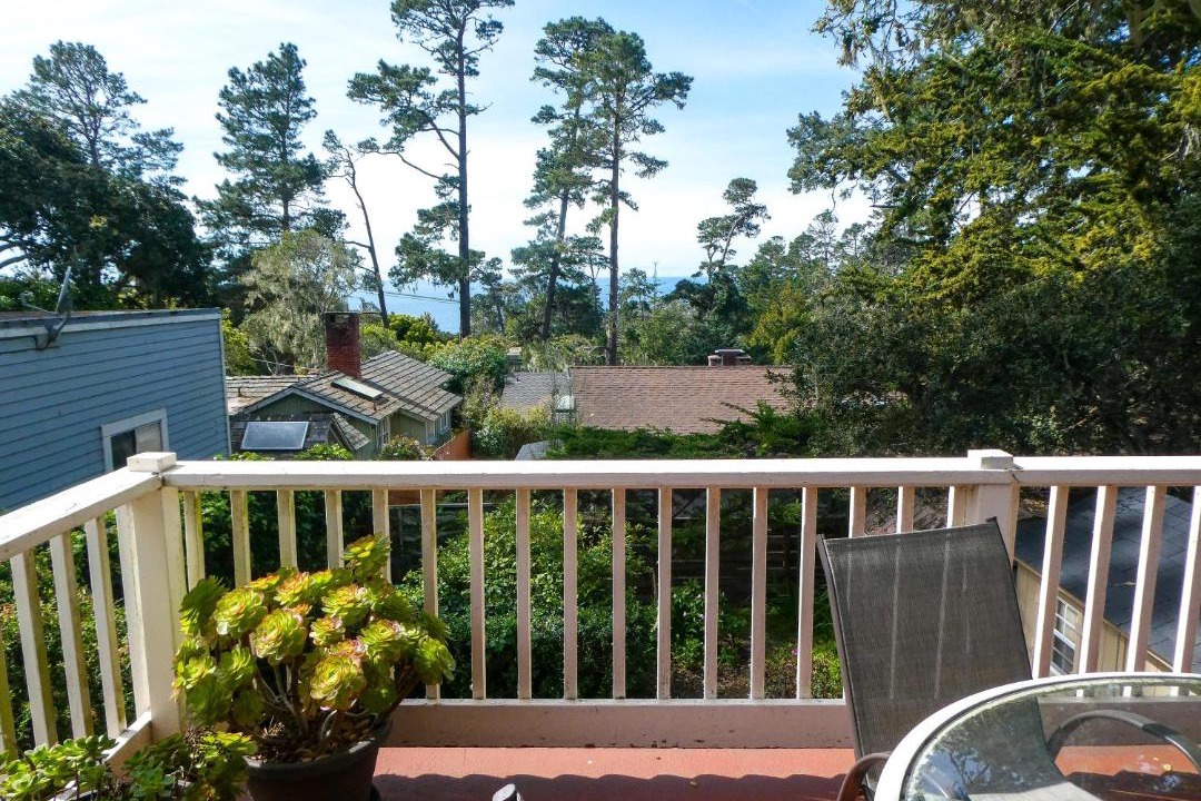 Photo of Patio Balcony in Northwest Carmel