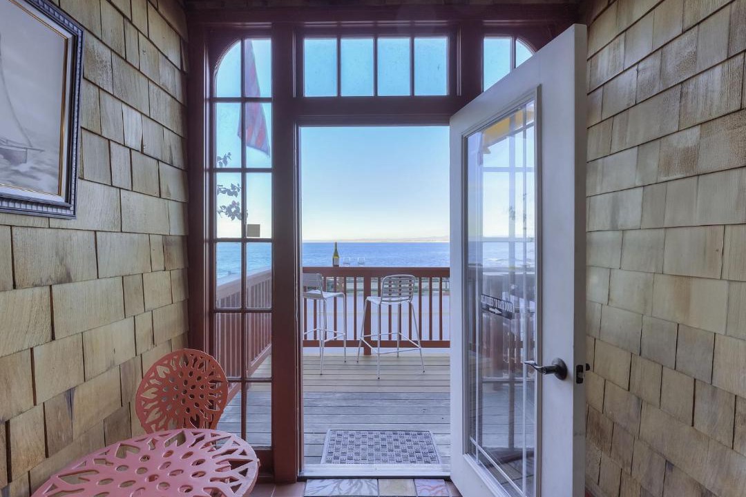 Photo of Patio Balcony in Pacific Grove
