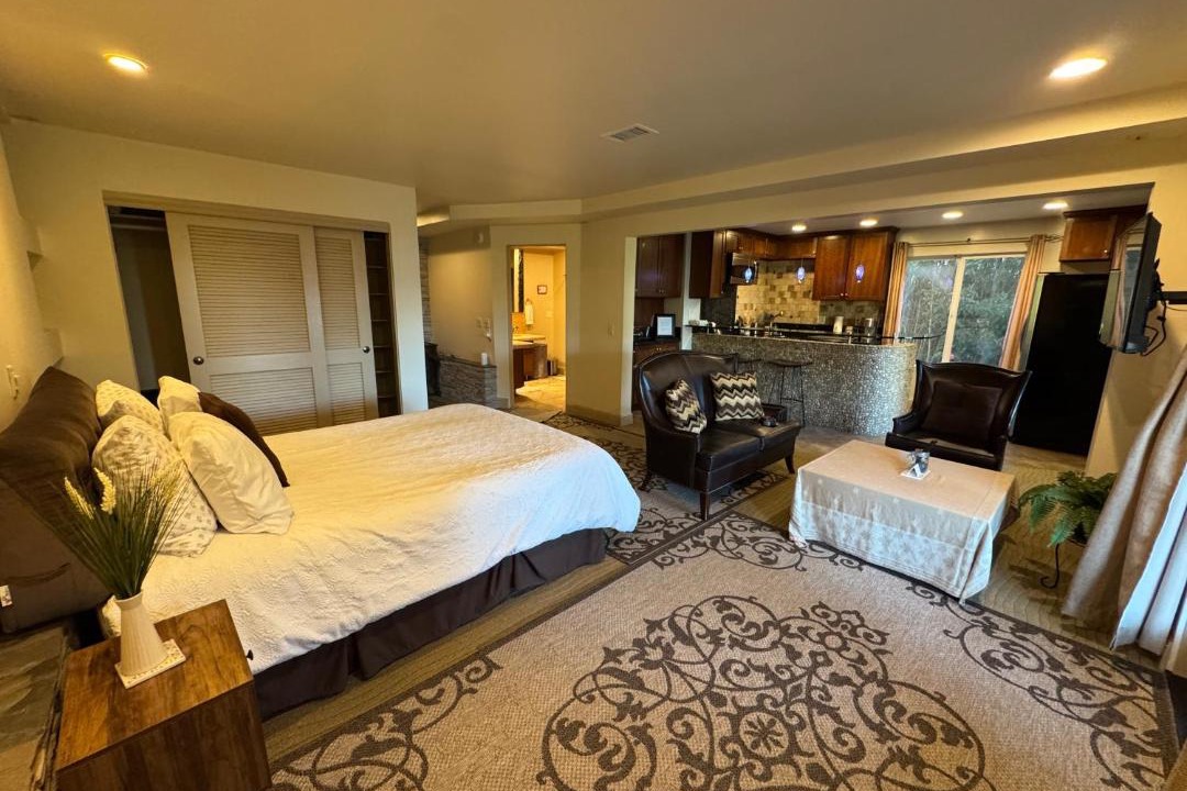 Photo of Bedroom in Del Mar Heights