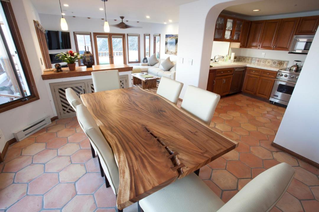 Photo of Kitchen in Avalon