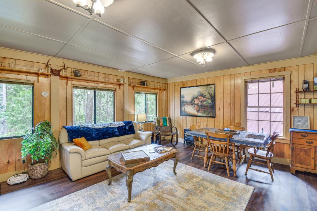 Photo of Others in Sugar Pine