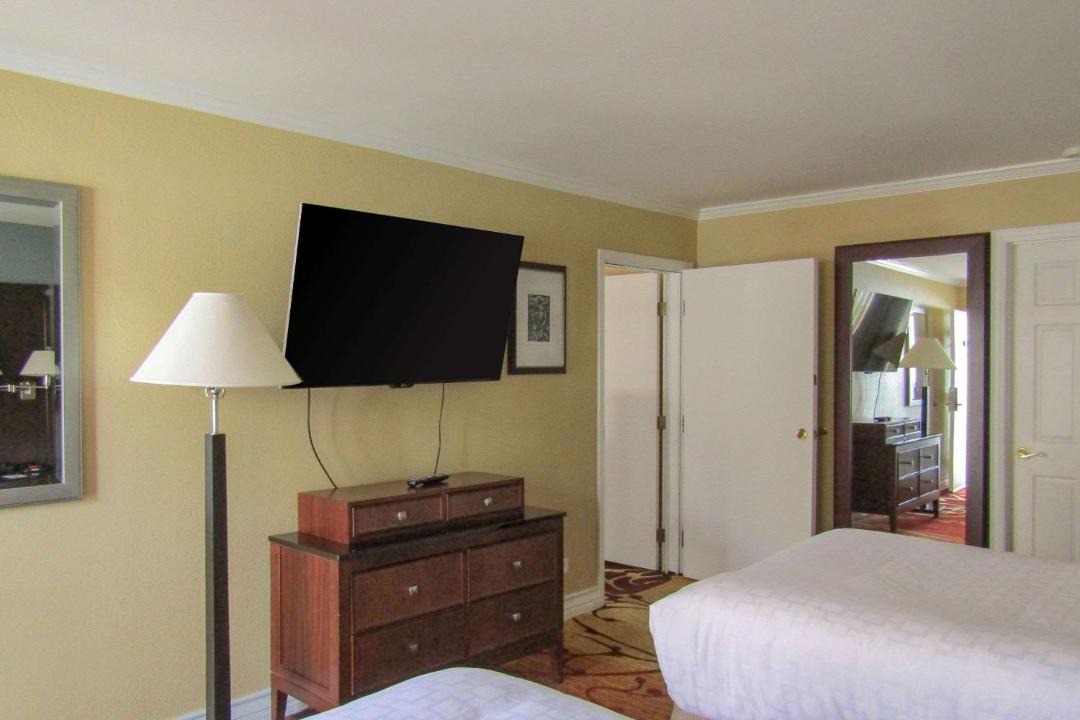 Photo of Bedroom in Ridgecrest