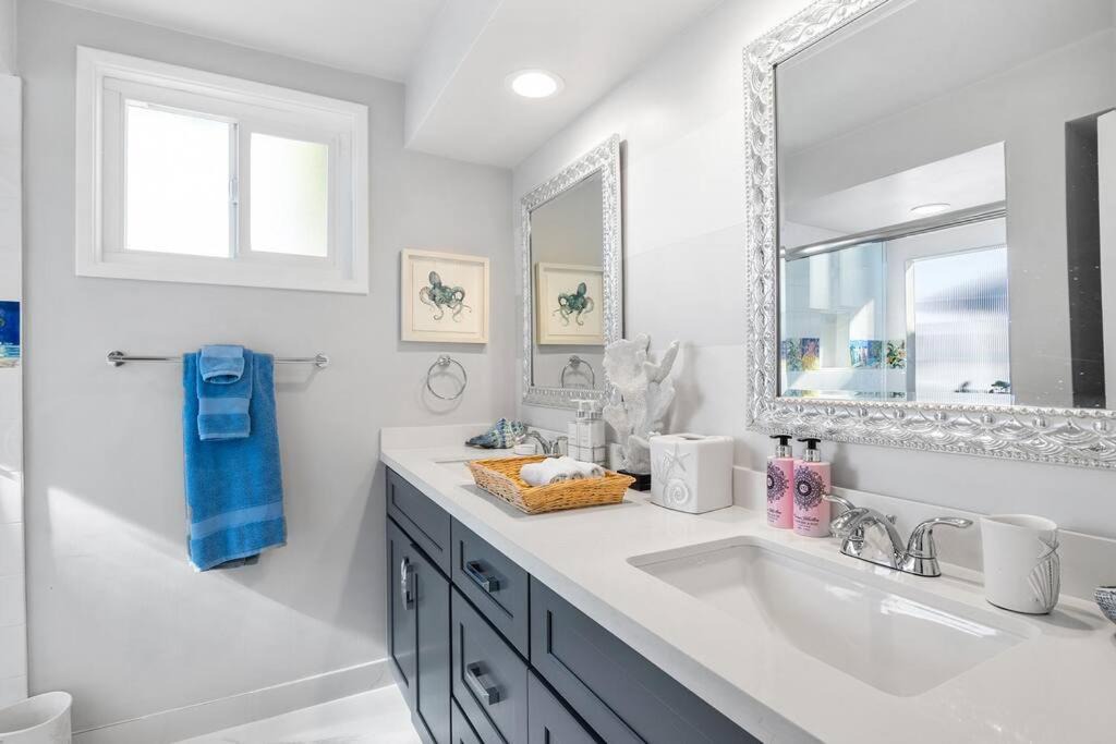 Photo of Bathroom in South Laguna
