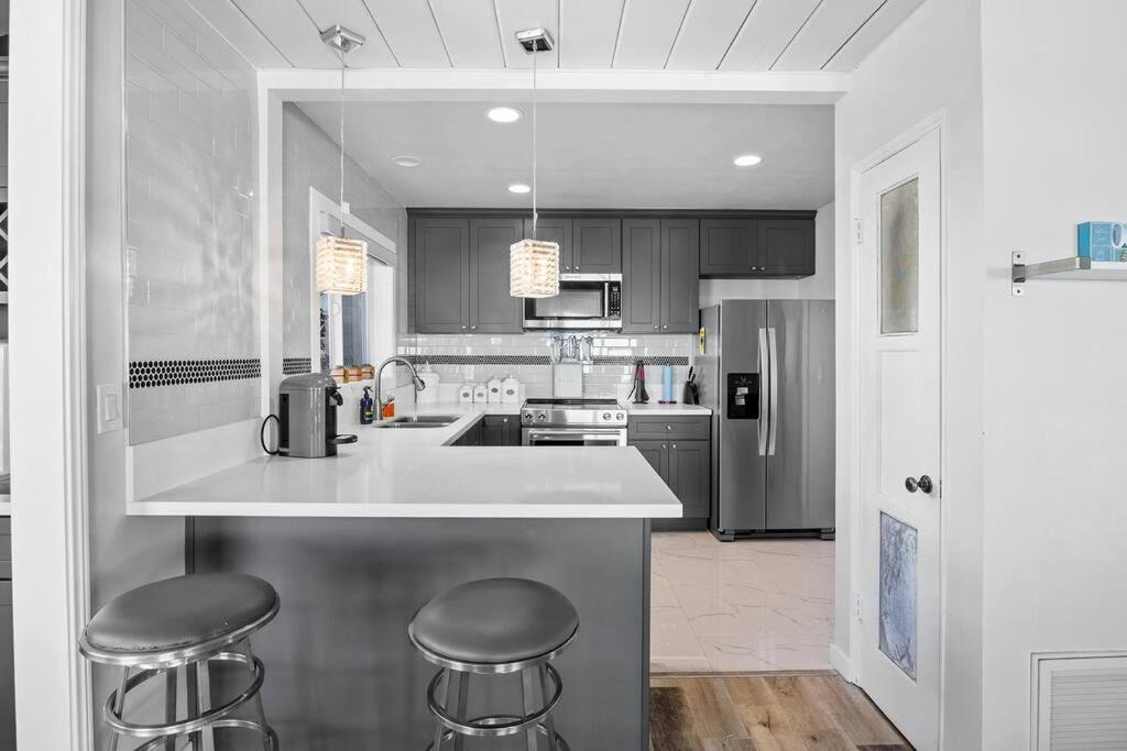 Photo of Kitchen in South Laguna