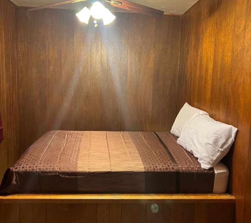Photo of Bedroom in Crestline