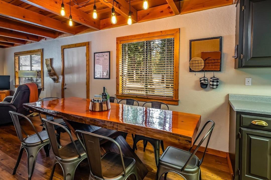 Photo of Kitchen in Shaver Lake