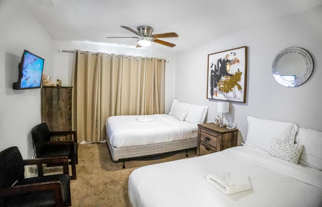 Photo of Bedroom in Lincoln Acres
