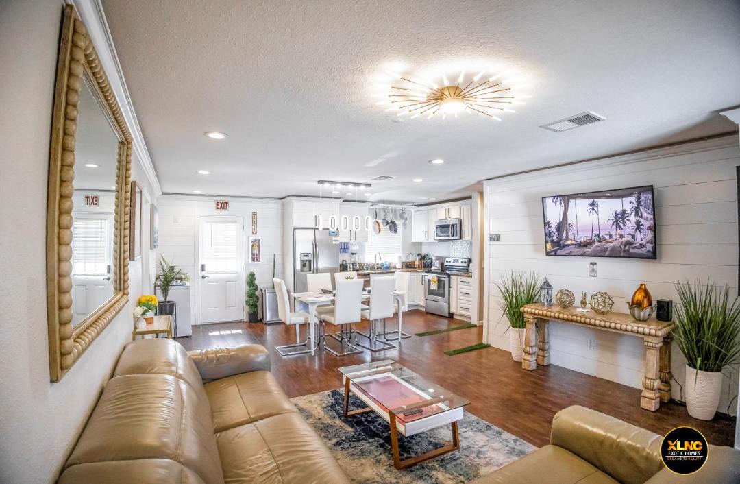 Photo of Livingroom in Lincoln Acres