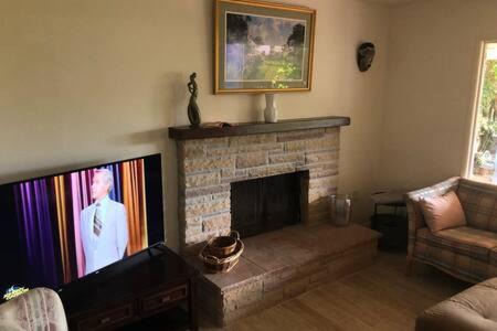 Photo of Livingroom in West Mesa
