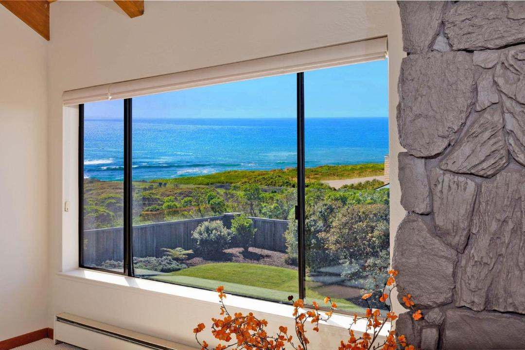 Photo of Patio Balcony in Moss Beach