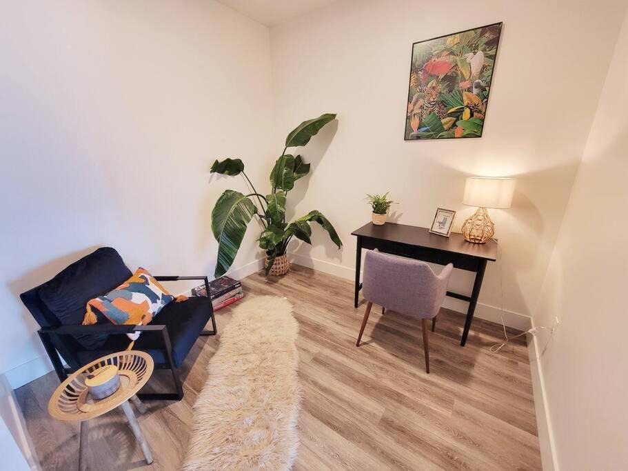 Photo of Livingroom in East Village