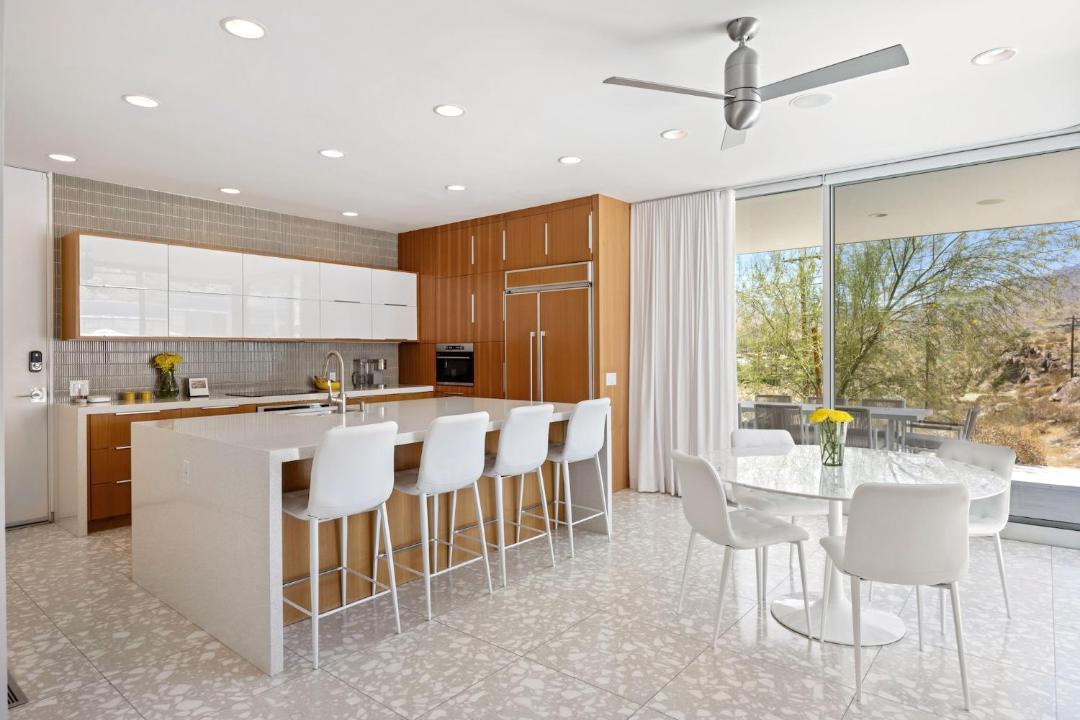 Photo of Kitchen in Cahuilla Hills