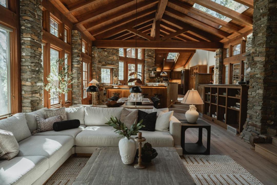 Photo of Livingroom in Mariposa