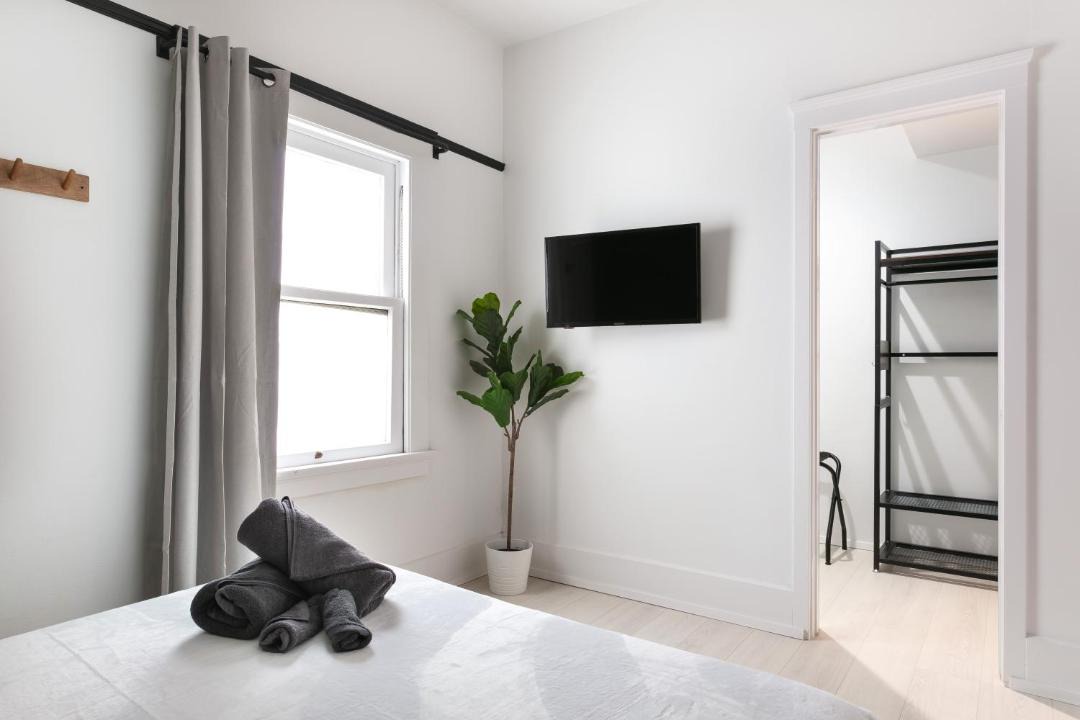 Photo of Bedroom in Gaslamp Quarter