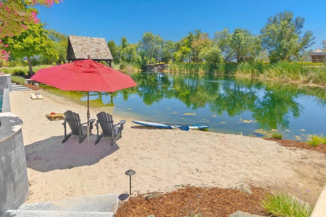 Photo of Others in Davis