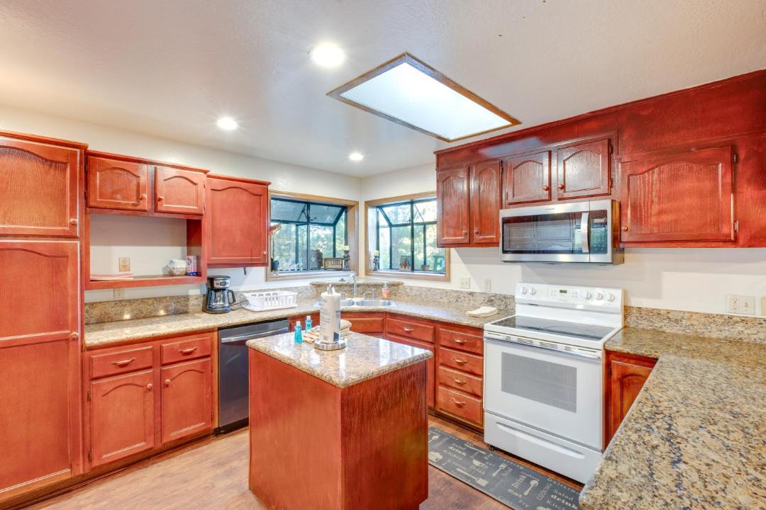 Photo of Kitchen in Pioneer Trail