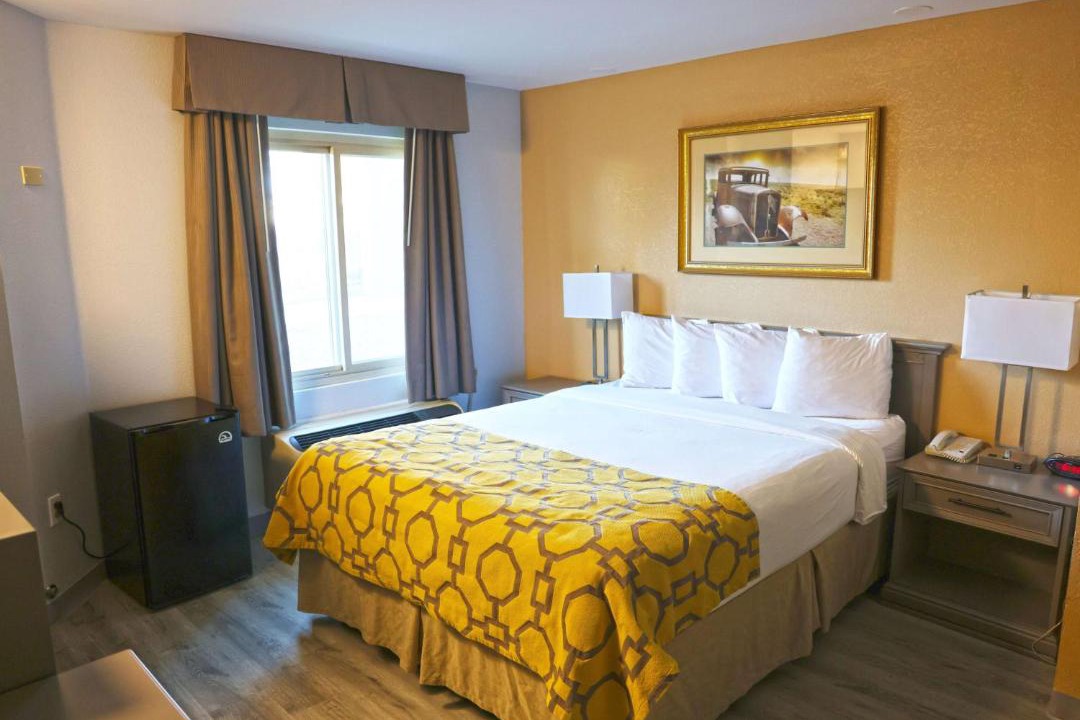 Photo of Bedroom in Barstow