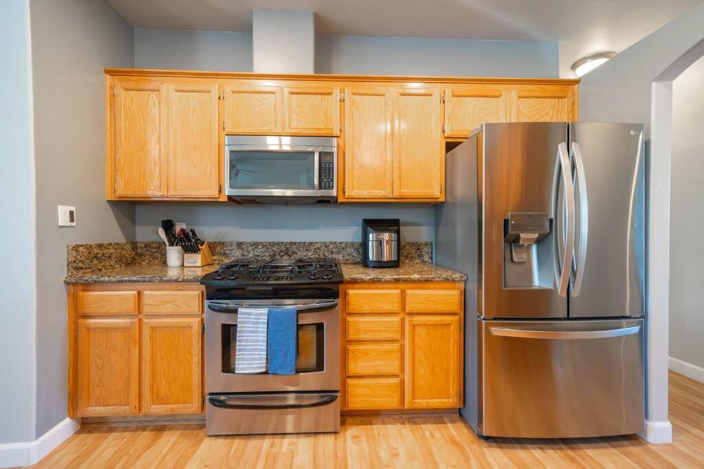 Photo of Kitchen in River Oaks