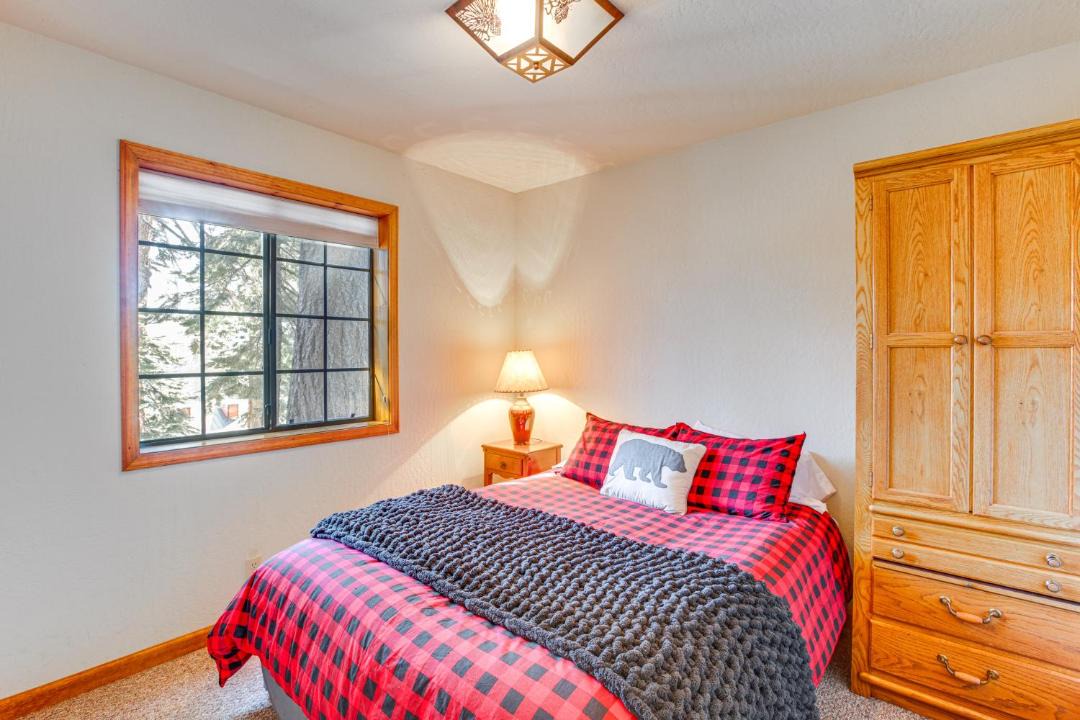Photo of Bedroom in Bear Valley