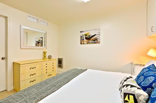 Photo of Bedroom in Crown Point