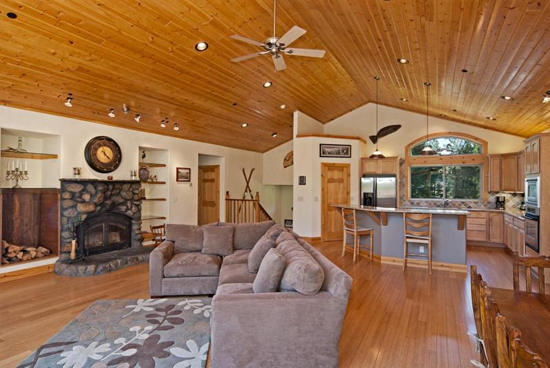 Photo of Livingroom in McKinney Estates