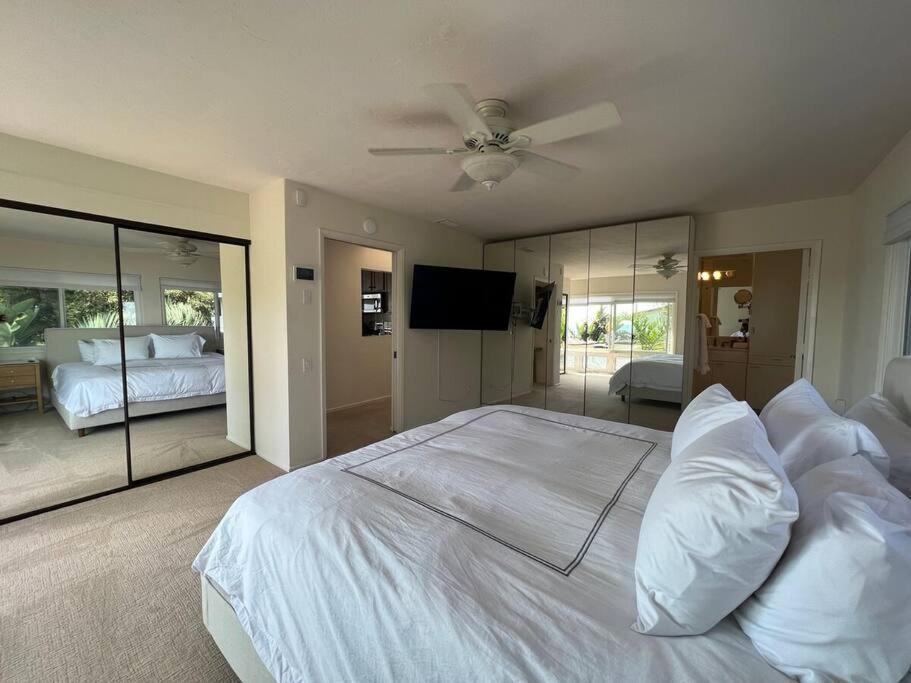 Photo of Bedroom in Village of La Jolla