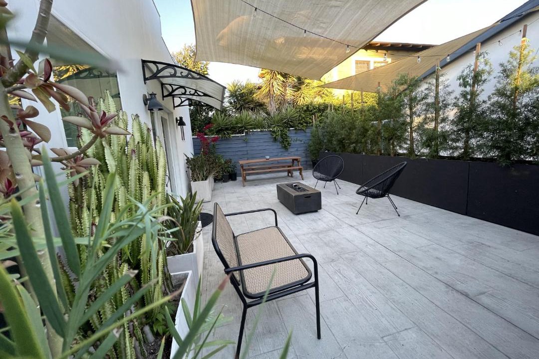 Photo of Patio Balcony in Angelino Heights