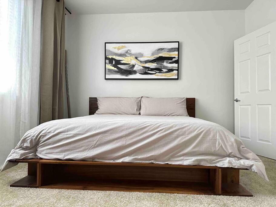 Photo of Bedroom in Del Rey