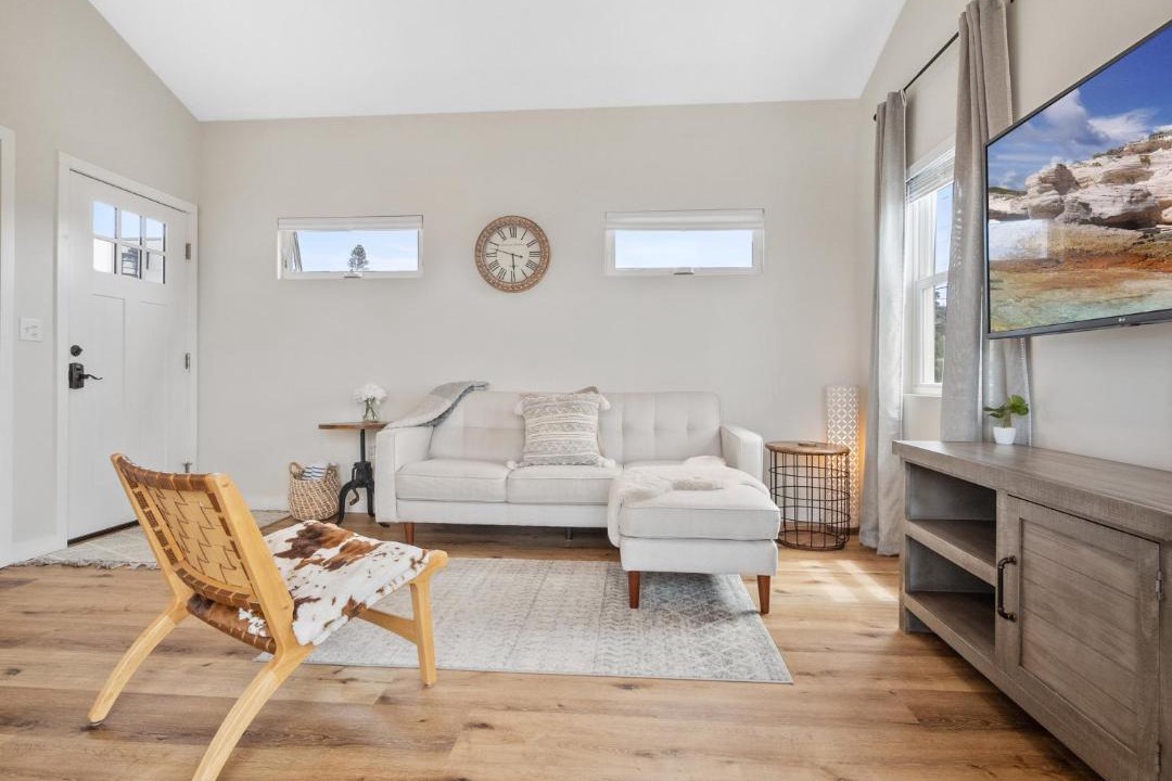 Photo of Livingroom in Sunset Cliffs