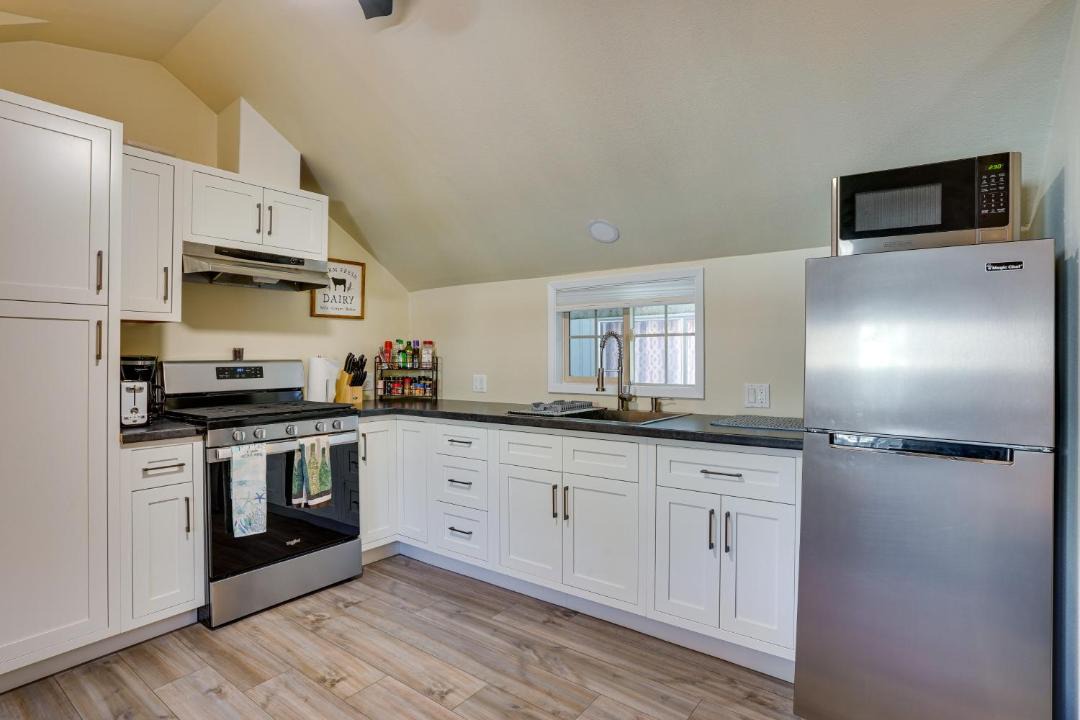 Photo of Kitchen in Avalon