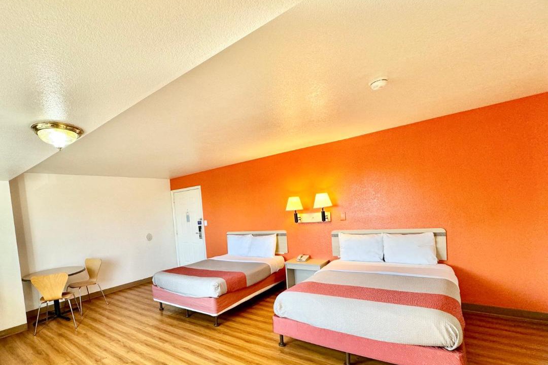 Photo of Bedroom in Bellflower