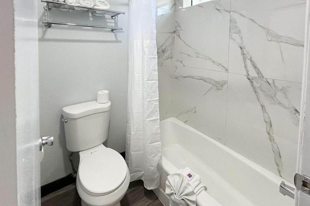 Photo of Bathroom in Pumpkin Center