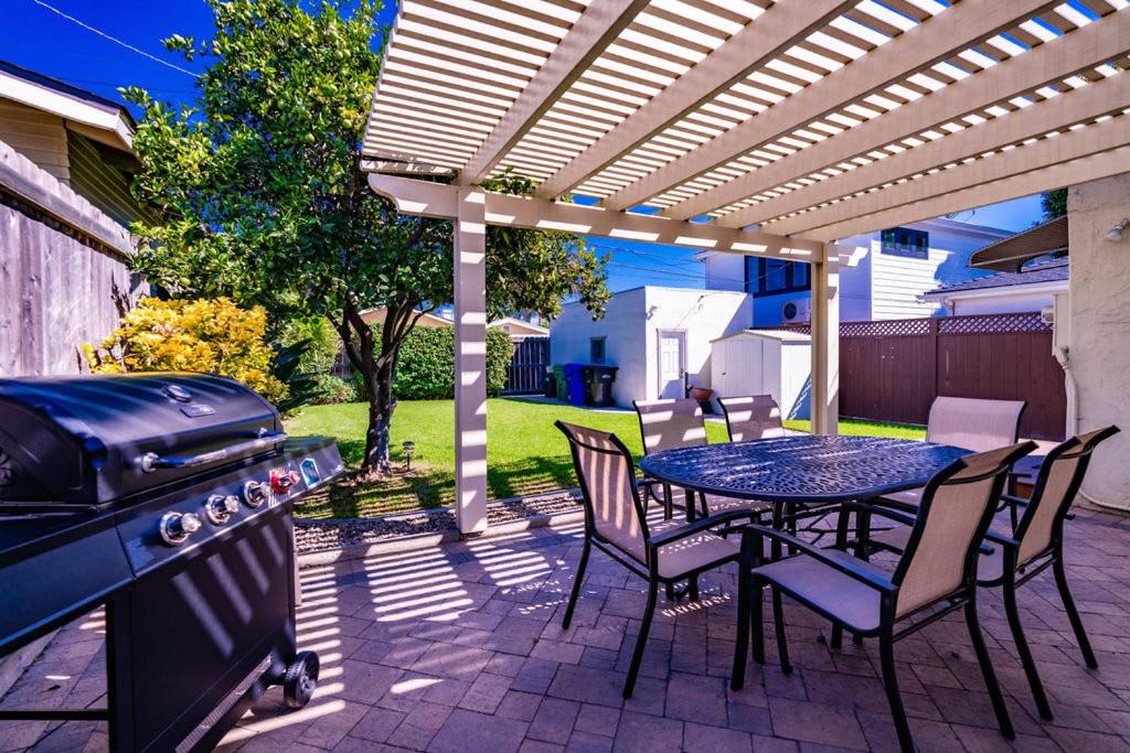 Photo of Patio Balcony in Altadena
