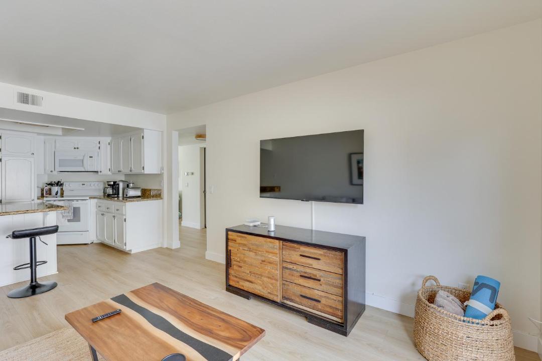 Photo of Livingroom in Spinnaker Hill