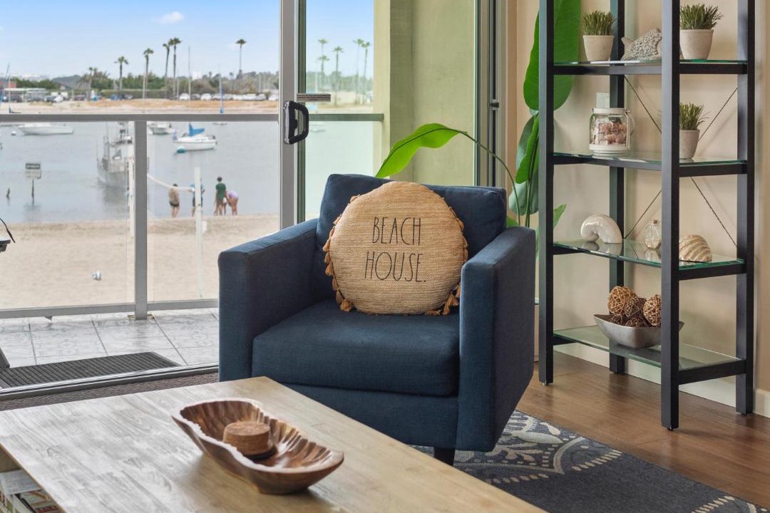 Photo of Livingroom in Central Mission Beach