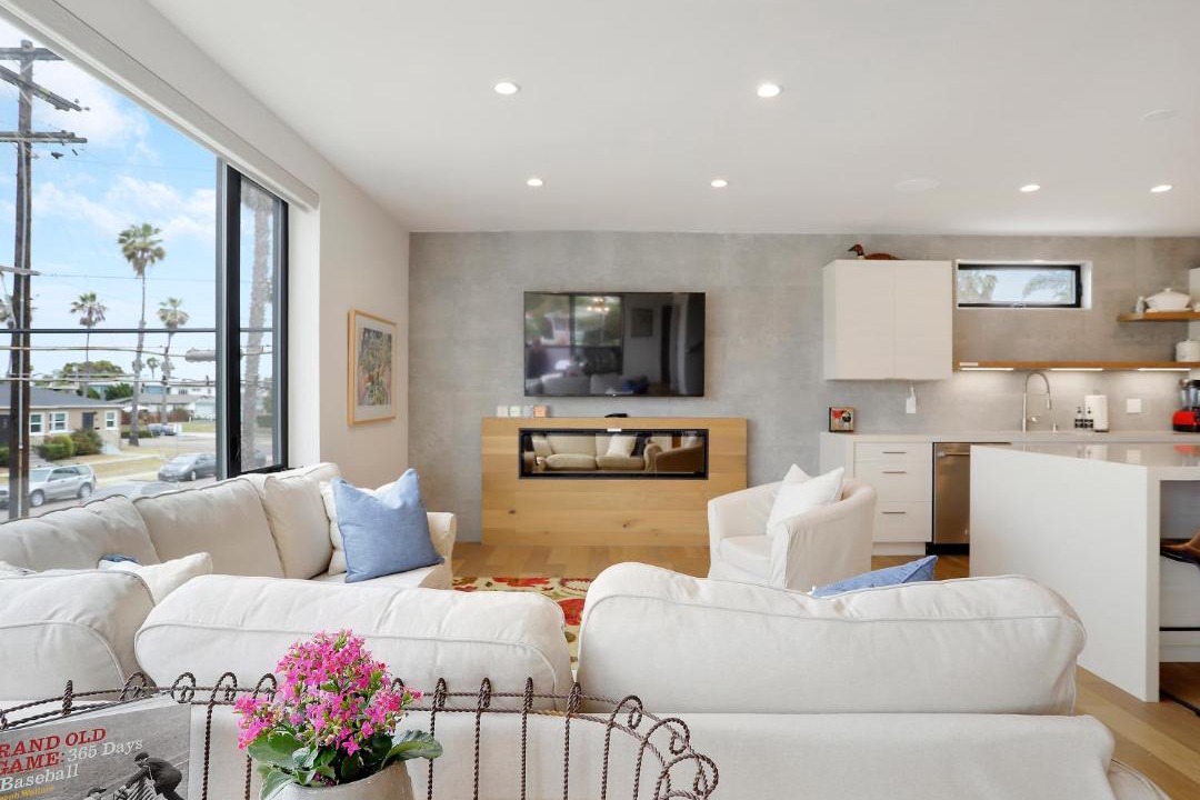 Photo of Livingroom in Pacific Beach