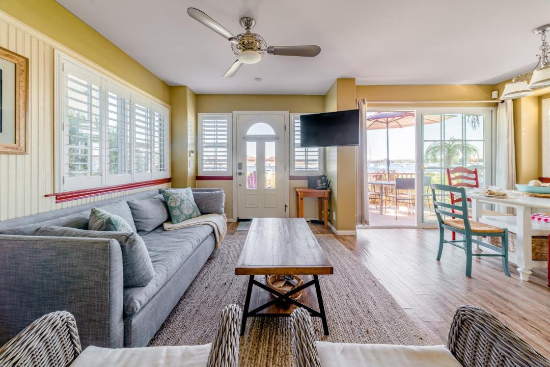 Photo of Livingroom in Mission Beach