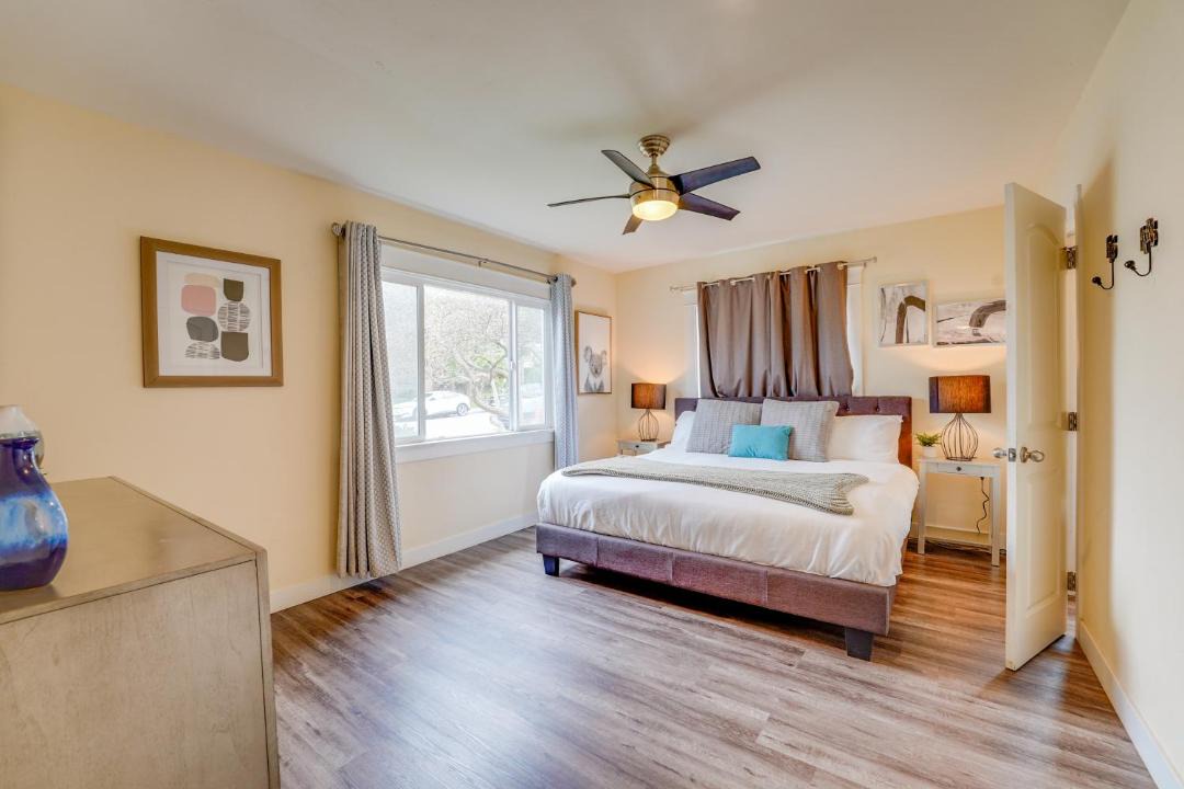 Photo of Bedroom in Beach Barber Tract