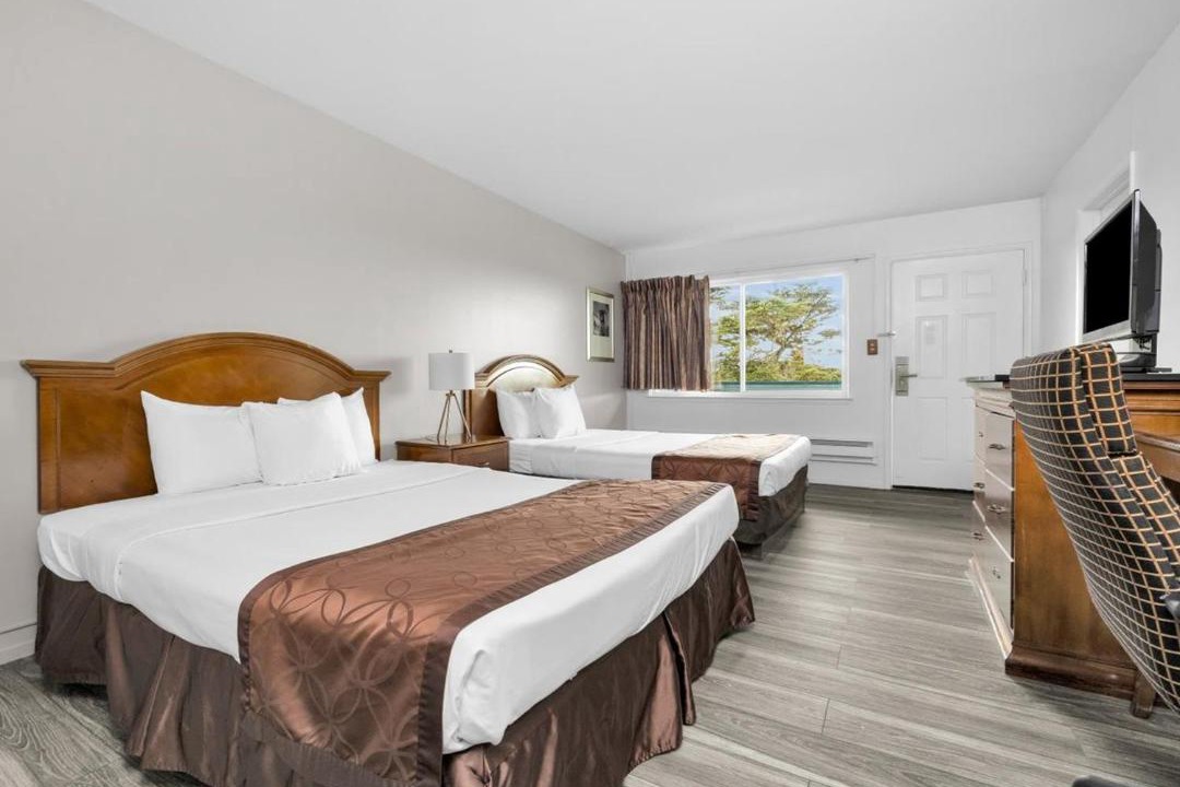 Photo of Bedroom in Outer Sunset