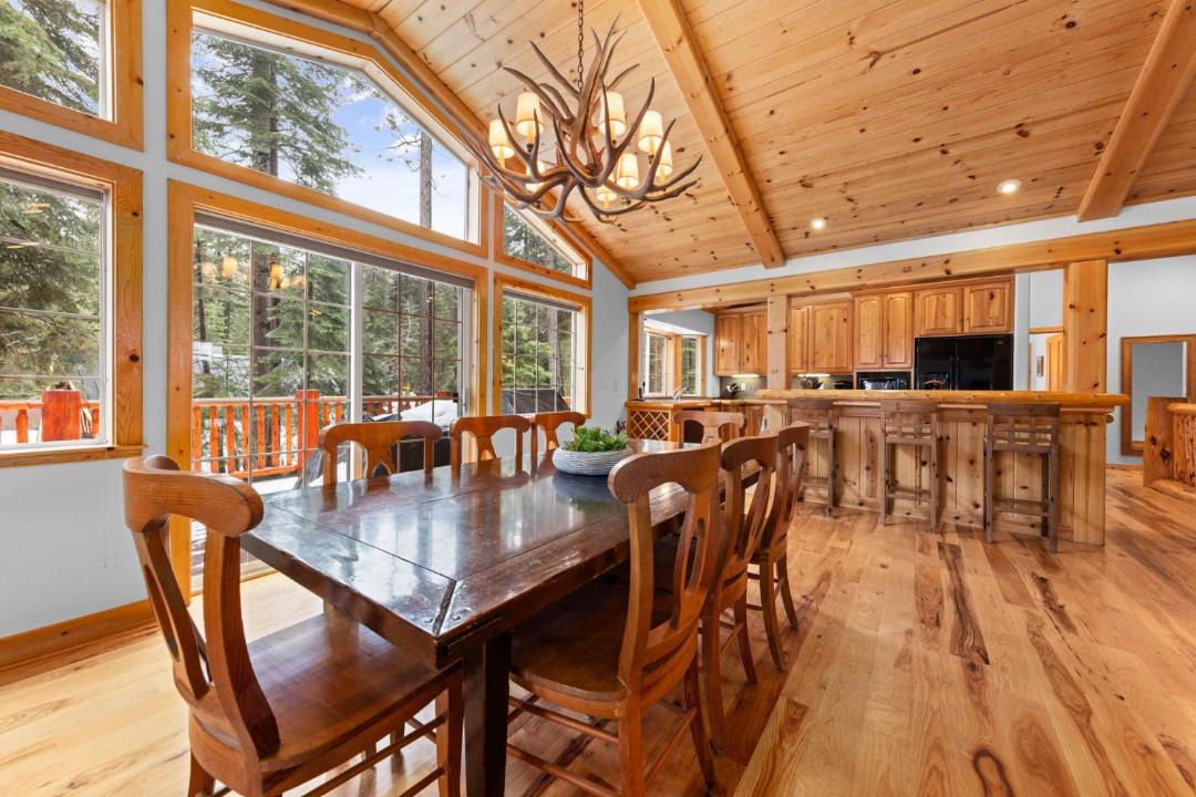 Photo of Others in Tahoe Pines