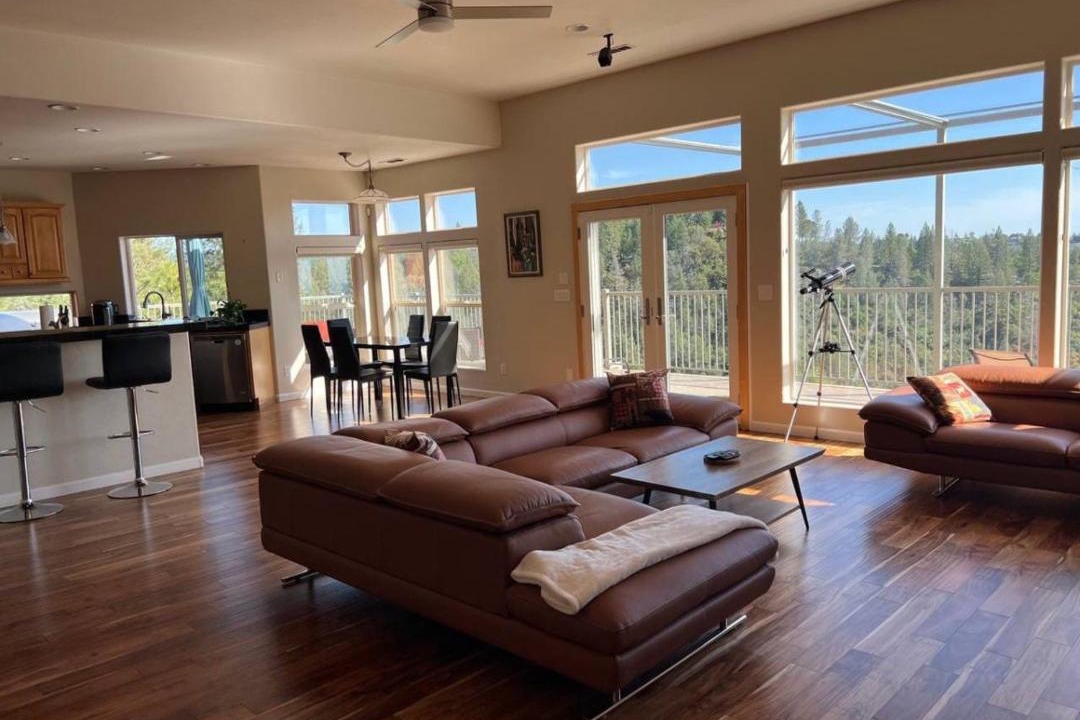 Photo of Livingroom in Placerville