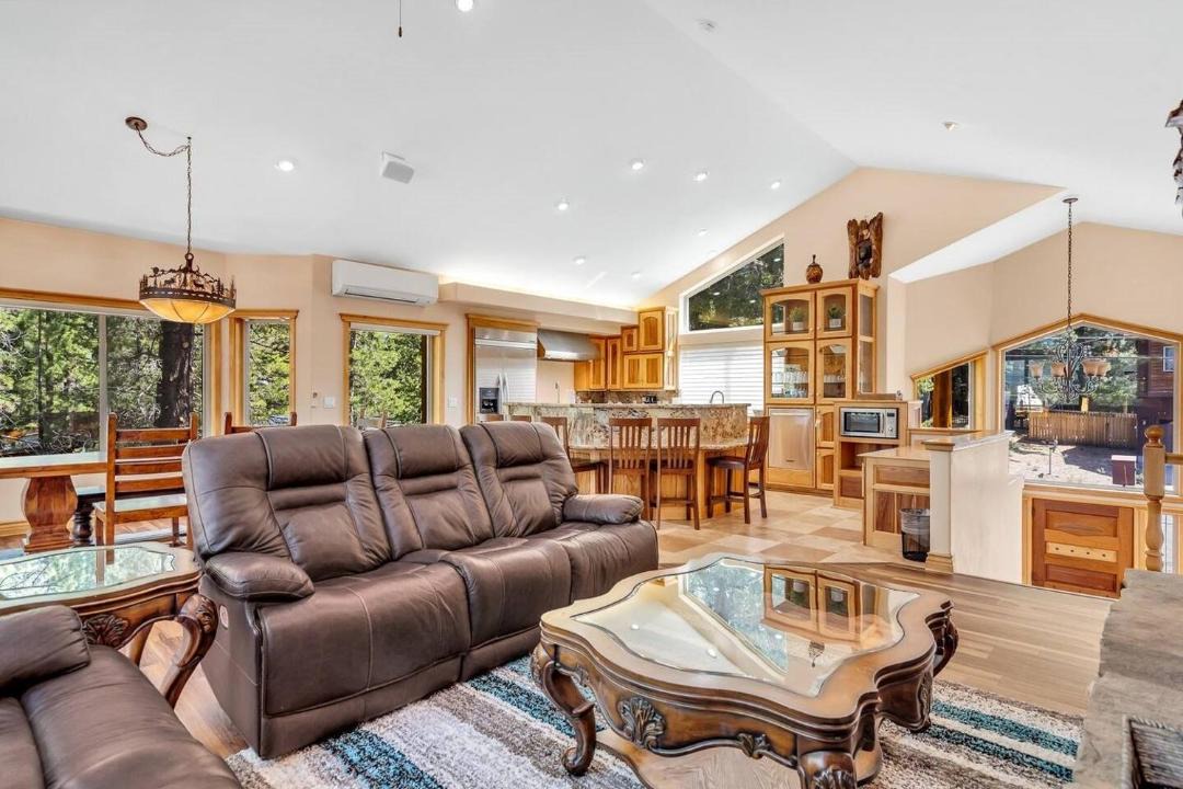 Photo of Others in Country Club Estates