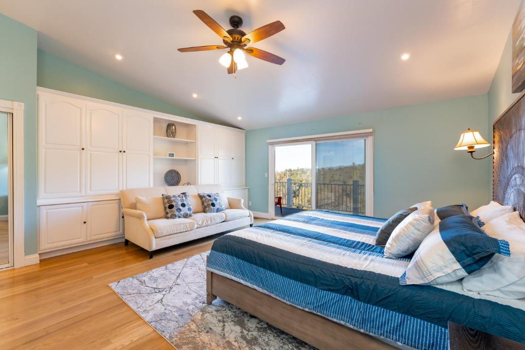 Photo of Bedroom in Coarsegold