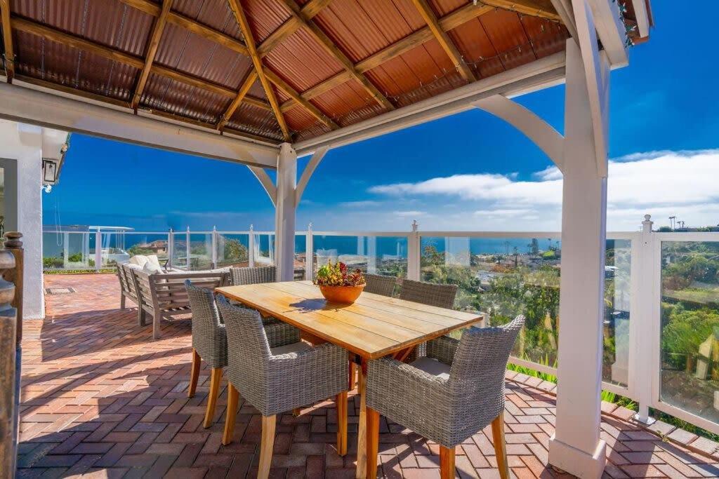 Photo of Patio Balcony in La Jolla Mesa