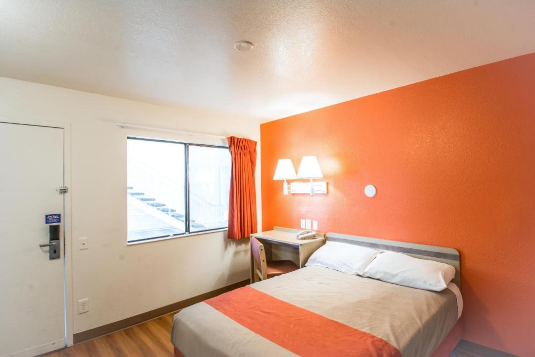 Photo of Bedroom in Redding