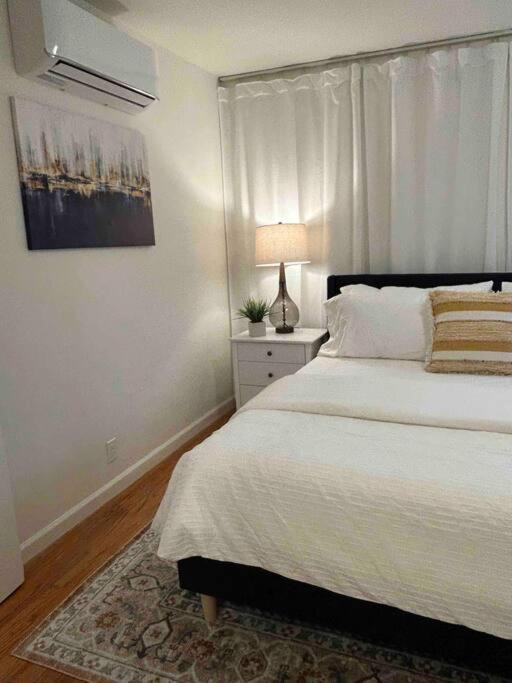 Photo of Bedroom in Westside