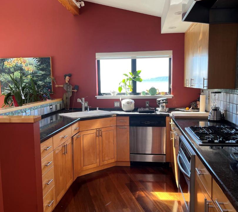 Photo of Kitchen in Point Richmond