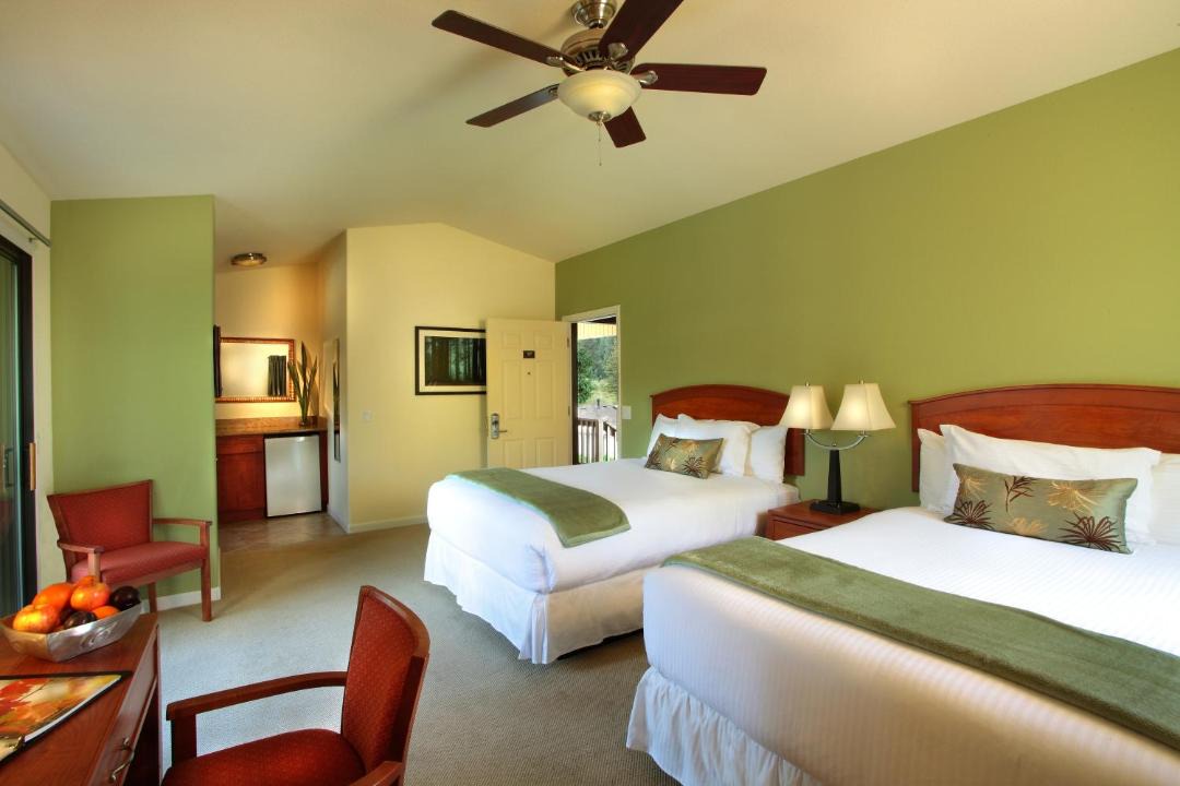 Photo of Bedroom in Guerneville